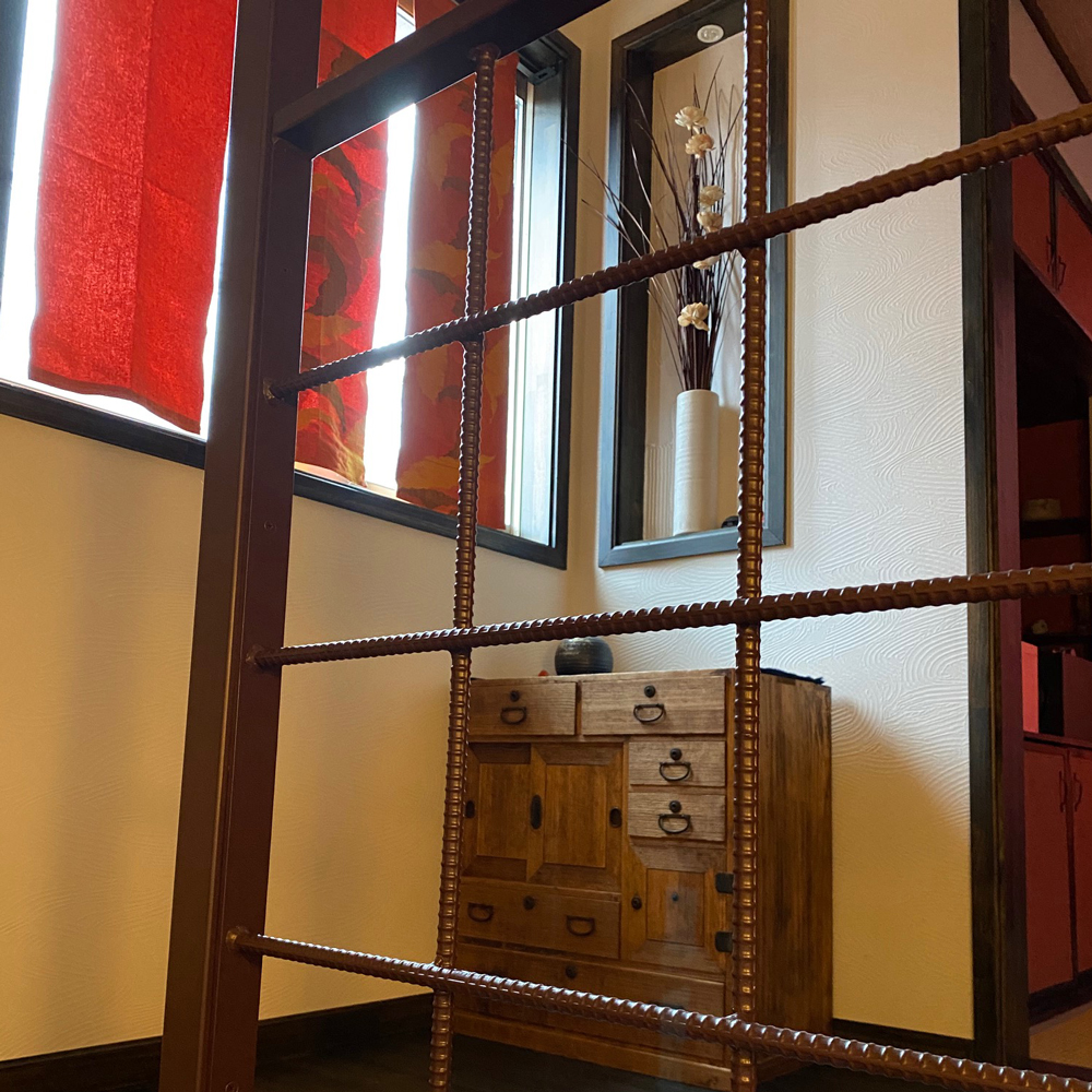 アイアン鉄骨背筋の手すり