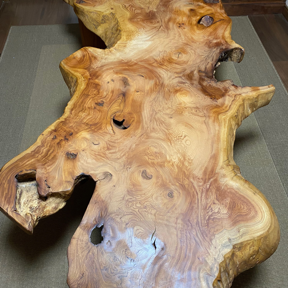 一枚板テーブル（ケヤキ）